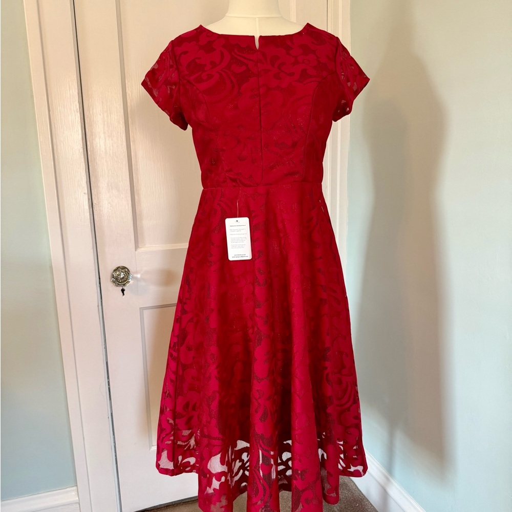 Gem Grace Red A-Line Crew Neck Cocktail Dress